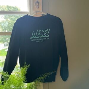 Deal Crewneck Sweater